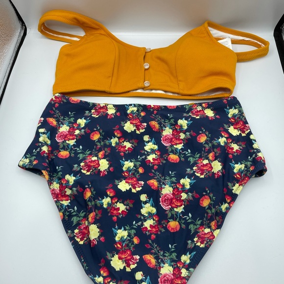 Cupshe Bikini NWT New Size Small - Picture 4 of 5